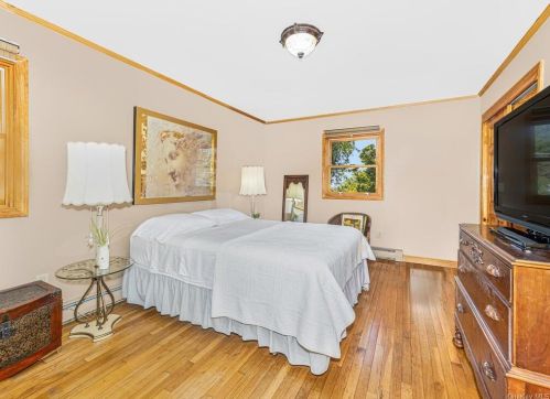 2687 Old Yorktown Rd, Yorktown Hgts NY  10598-3136 exterior