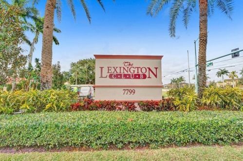 7561 Lexington Club Blvd, Delray Beach FL  33446-3474 exterior