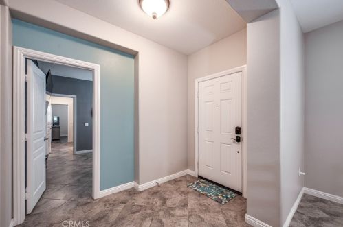 169 Canary Crk, Beaumont CA  92223-7311 exterior