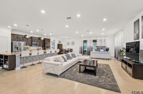 21 Eastman Ln, Palm Coast, FL 32164-6122