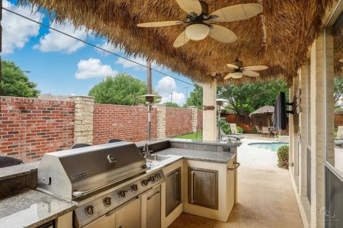 6 Katie Ct, Midlothian, TX 76063-3410