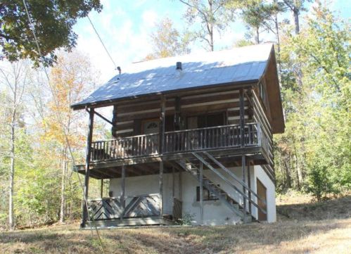 830 Satterfield Rd, Maynardville, TN 37807-2702