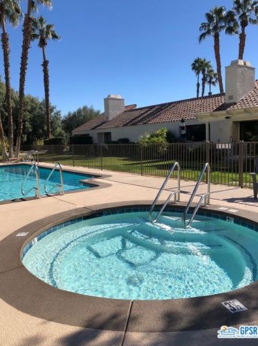 434 Sunningdale Dr, Rancho Mirage CA  92270-1479 exterior