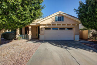 7030 Pontiac Dr, Glendale, AZ 85308-9450