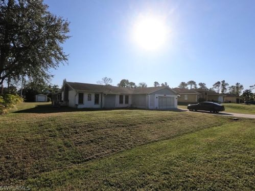 816 Jefferson Ave, Lehigh Acres, FL 33936-0917