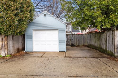 2867 77 St, Milwaukee WI 53222-5016 exterior