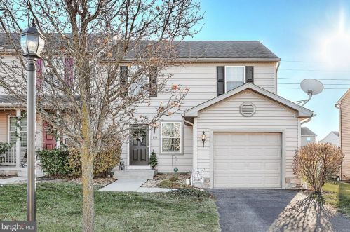 59 Skyview Cir, Hanover, PA 17331-7546