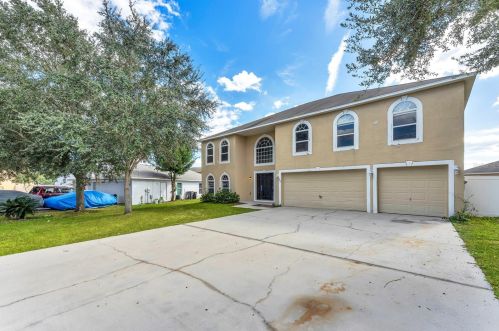 459 Danube Dr, Kissimmee, FL 34759-5330