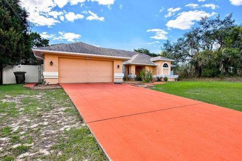 11478 Pike Ave, Brooksville, FL 34609-2557