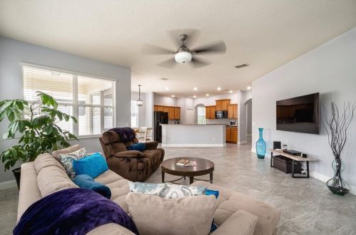 8832 Leeland Archer Blvd, Orlando FL 32836-8837 exterior