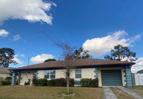 925 Alabama Woods Ln, Orlando, FL 32824-8893