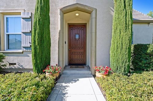 18471 Altimira Cir, Morgan Hill, CA 95037-9084