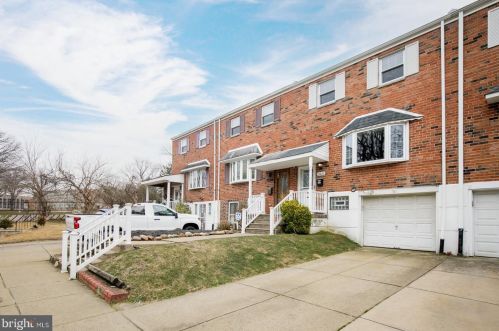 11023 Academy Rd, Philadelphia, PA 19154-3301
