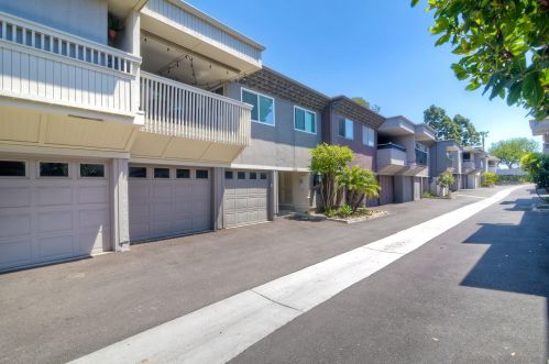 6342 Caminito Salado, San Diego, CA 92111-7226