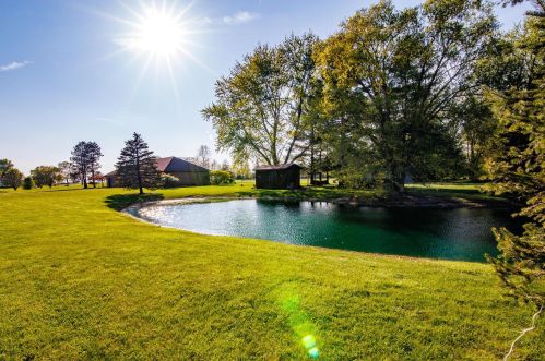 3125 Seaman Rd, Darbydale, OH 43123-8821