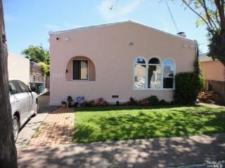 1337 Ryder St, Vallejo, CA 94590-7039