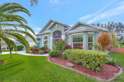 430 Dahled Ave, Fort Pierce, FL 34953-4026
