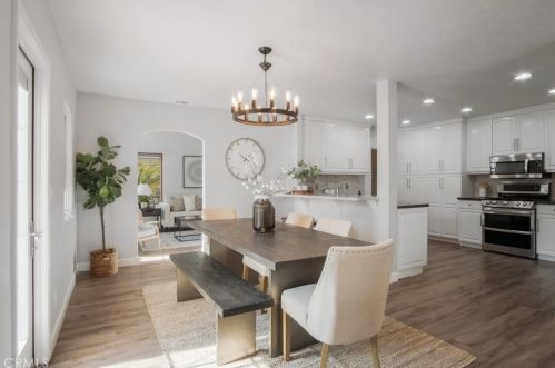 4264 Pepperwood Ave, Long Beach CA  90808-1534 exterior