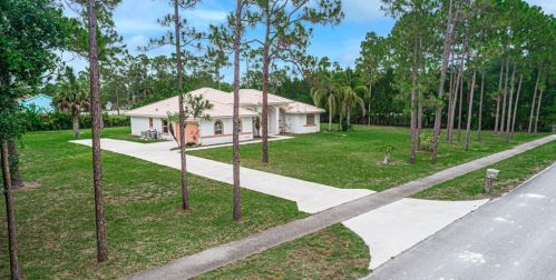 17315 Key Lime Blvd, Town Of Loxahatchee Groves, FL 33470-2913