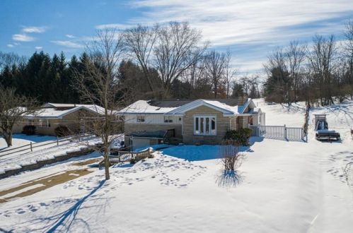 448 Starz Rd, Gibsonia, PA 15044-7956