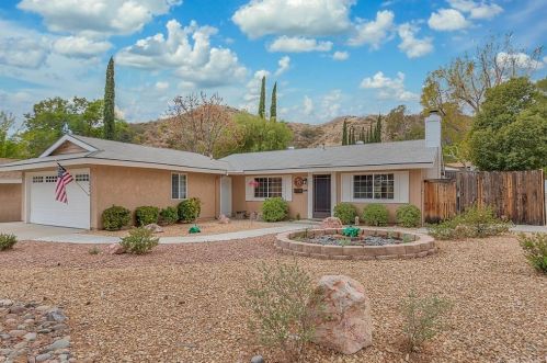 29449 Abelia Rd, Santa Clarita, CA 91387-2256