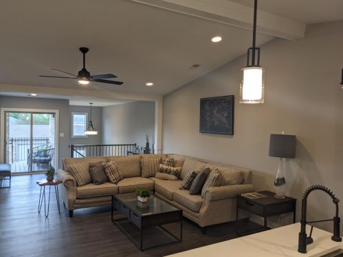 1367 Pr Dr, Crown Point IN  46307-1565 exterior