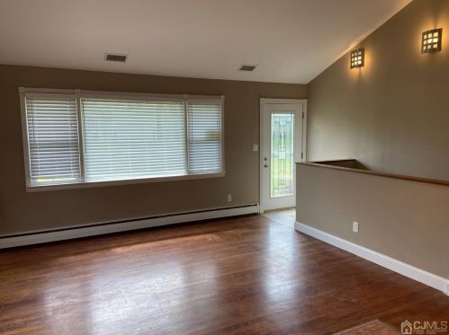 185 Prospect Ave, Avenel NJ  07001-1254 exterior