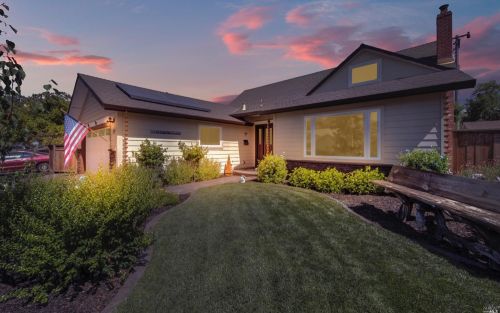 73 Westwood St, Vacaville CA  95688-3625 exterior