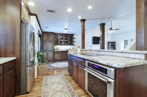 235 Meyenberg Ave, Ripon CA  95366-2921 exterior