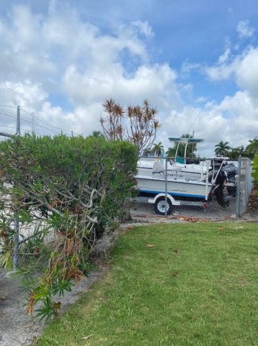 1166 Bayshore Dr, Fort Pierce FL  34949-3044 exterior