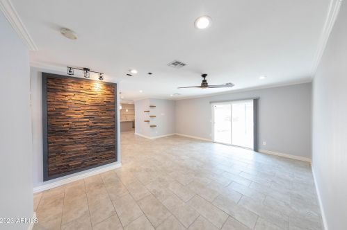 4201 19th Pl, Phoenix AZ  85040-1407 exterior