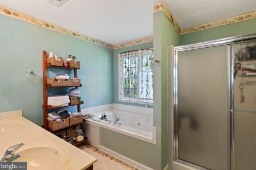 8472 Colfax Dr, Owens VA  22485-7162 exterior