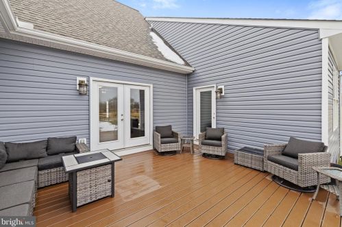 12950 Lemaster Dr, Nokesville VA  20181-2457 exterior