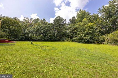 10103 Dahlgren Rd, Owens VA  22485-3704 exterior