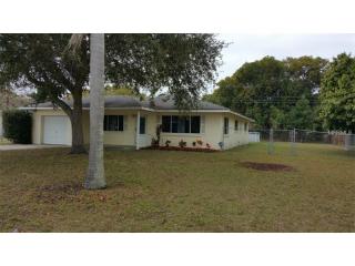 3320 27th St, Bradenton, FL 34205-3621