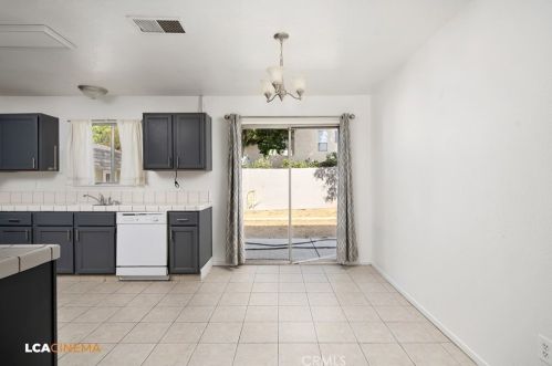 815 Harvest Crk Rd, Bakersfield CA  93312-4042 exterior