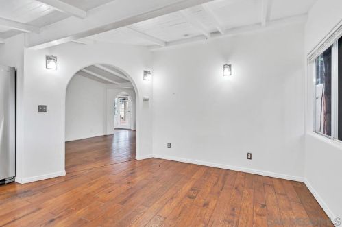 232 Rios Ave, Solana Beach CA  92075-1240 exterior