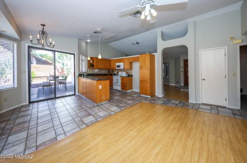 1480 Cyn Shadows Ln, Tucson AZ 85739-1096 exterior