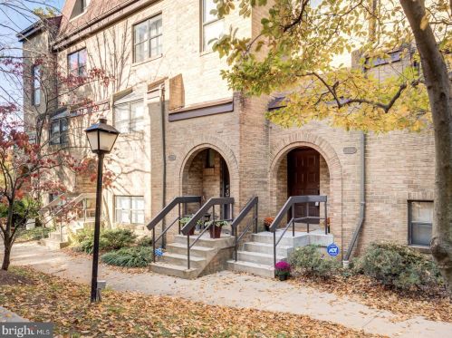 3324 Banneker Dr, Washington, DC 20018-1615