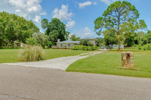 3600 Grantline Rd, Mims, FL 32754-5339