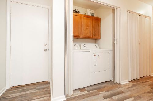 2713 Northwood Dr, Mishawaka IN  46545-3301 exterior