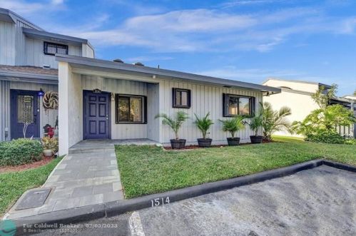 1514 15th Ter, Hollywood FL  33020-3247 exterior