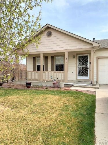 1214 Silver Hawk Ct, Pueblo CO 81008-2155 exterior