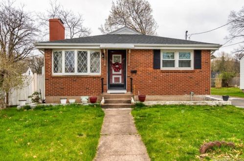 25 Durant St, Manchester, CT 06040-4001