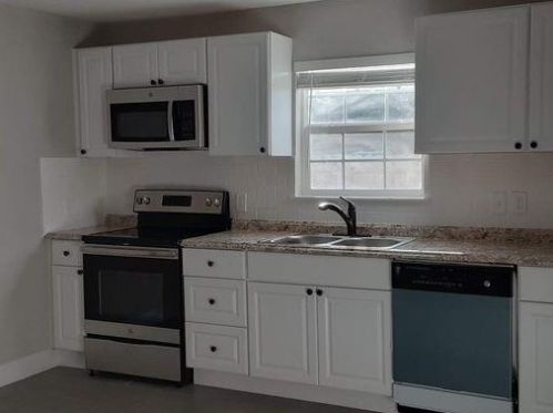 507 Chambers St, Cleburne, TX 76033-5407