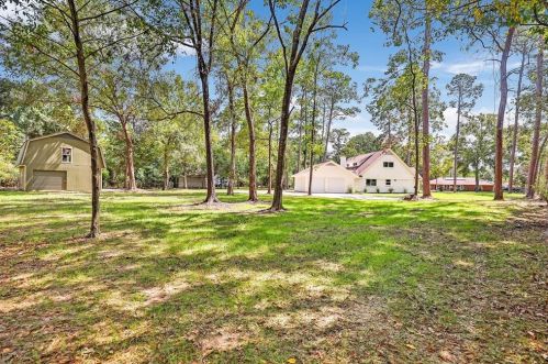1103 Golden Bear Ln, Humble, TX 77339-3013