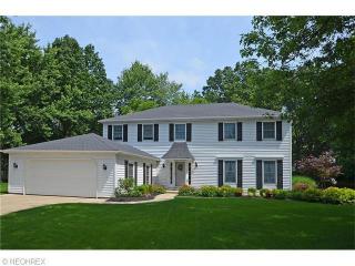 2361 Glen Valley Dr, Cleveland, OH 44145-4701