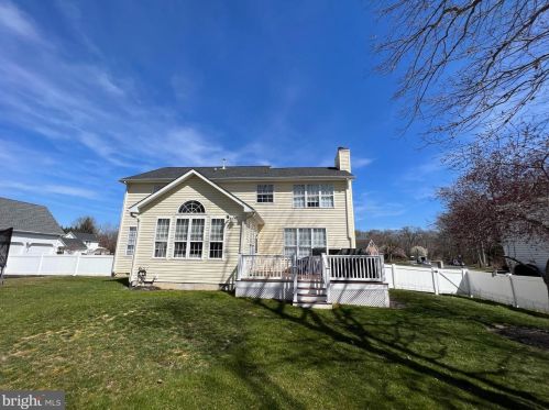 230 Pebble Vly Dr, Dover DE 19904-9469 exterior