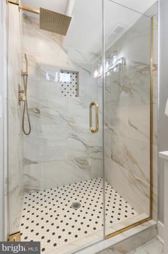 2257 16th St, Washington DC  20020-4301 exterior