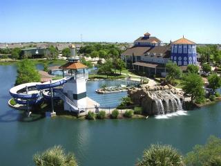 1625 Sycamore St, Aubrey TX  76227-7888 exterior